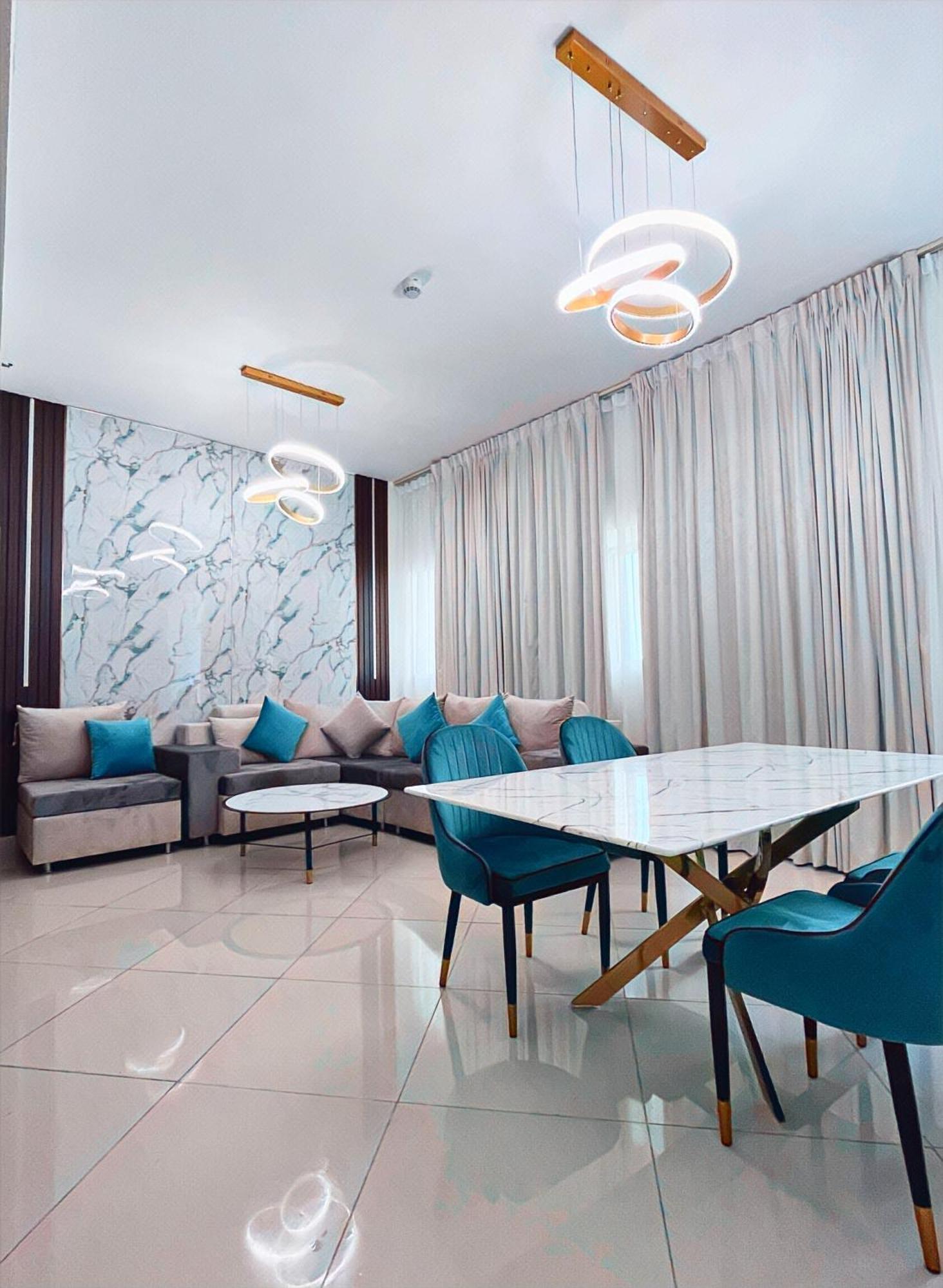 Jewellery Homes In Amwaj 4 With Direct Beach Access Дубай Екстериор снимка